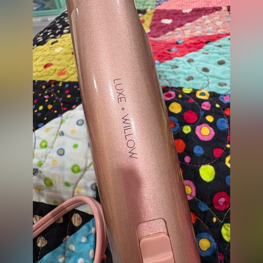 Luxe + Willow Rose Gold 3-in-1 Curling Straightening Twisting Iron.